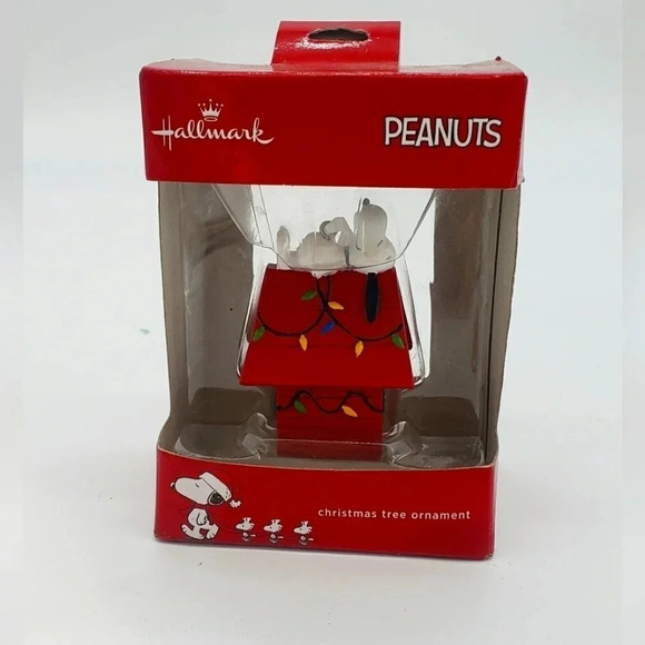 HALLMARK PEANUTS SNOOPY ON DOGHOUSE CHRISTMAS LIGHTS ORNAMENT~1ST PRIZE - Picture 1 of 8
